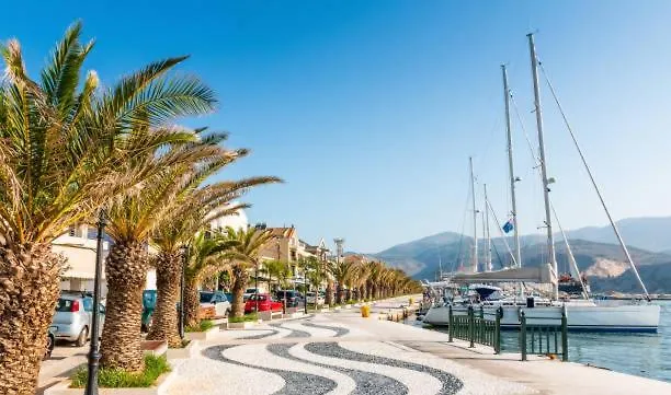 Bella Bianca , 200m From Square Argostoli (Kefalonia)