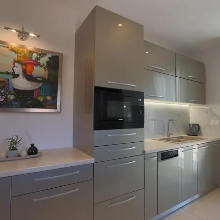 Apartament Bella Bianca , 200m From Square