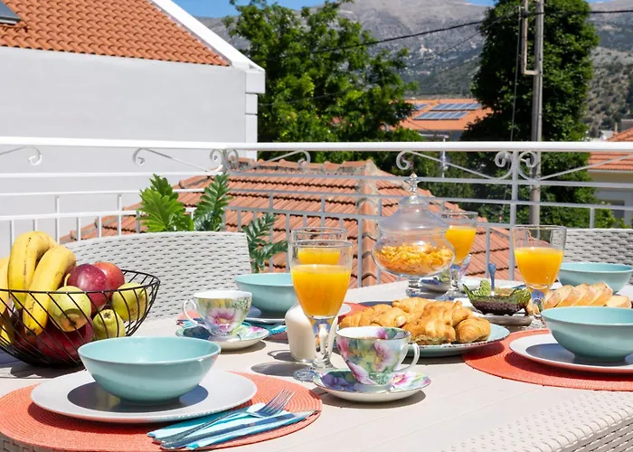 Bella Bianca , 200m From Square Argostoli (Kefalonia)