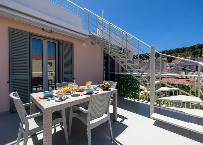 Apartment Bella Bianca , 200m From Square Argostoli (Kefalonia)